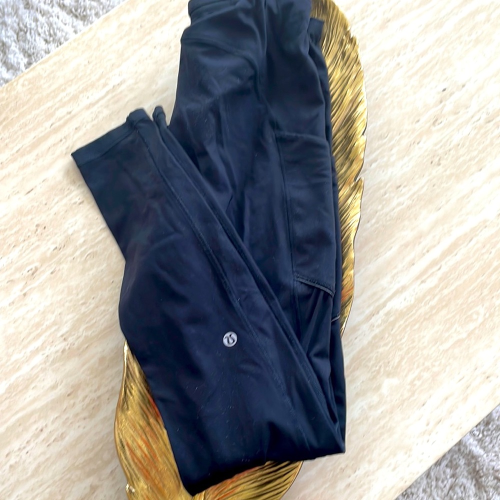Lululemon leggings!